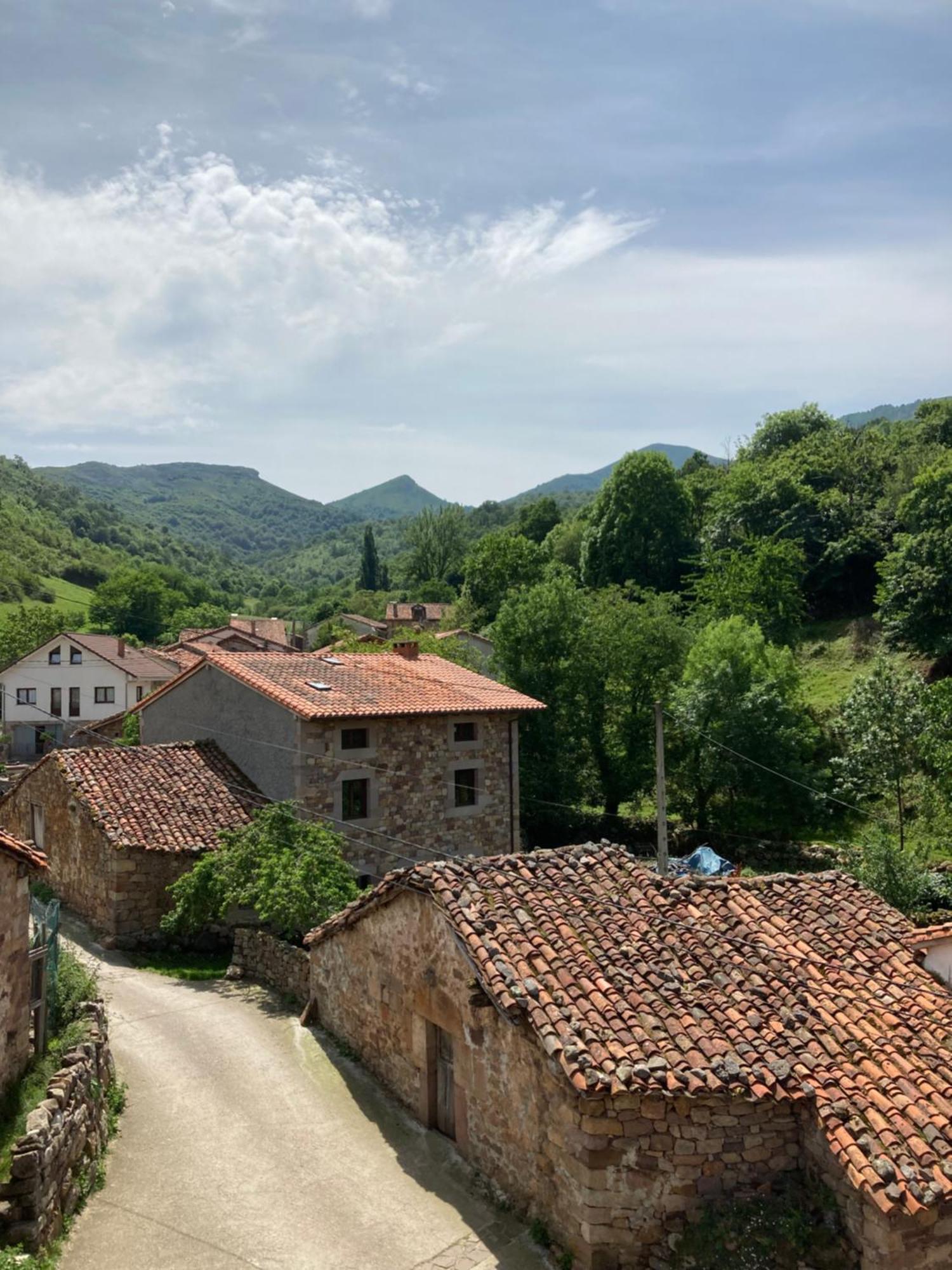 La Valuisilla, Hotel Rural Cicera Екстериор снимка
