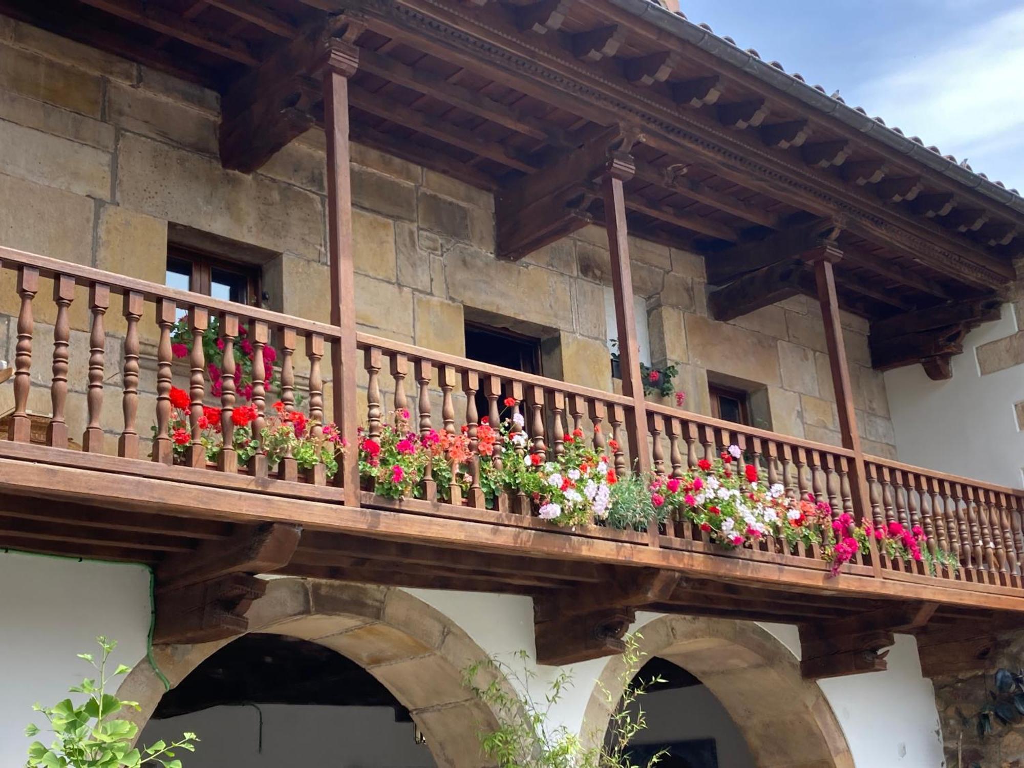 La Valuisilla, Hotel Rural Cicera Екстериор снимка